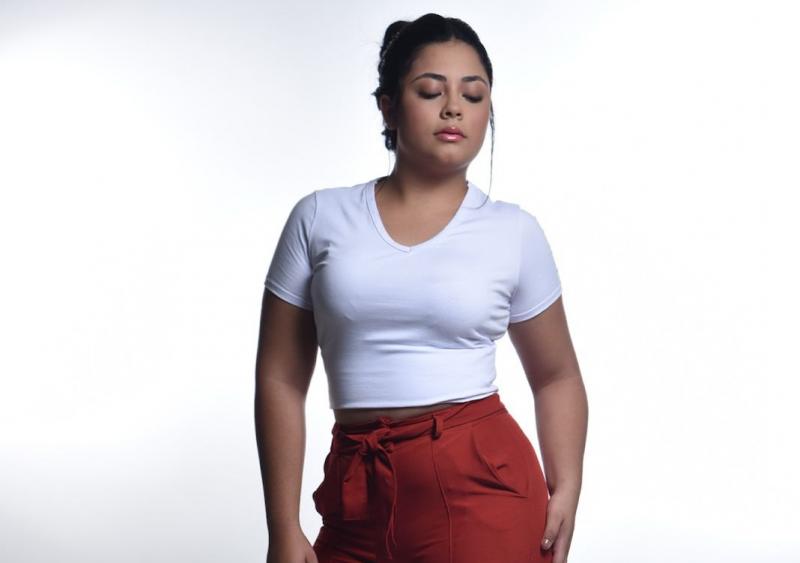Artista divulgou oficialmente sua última canção, “Me render”, no mês passado