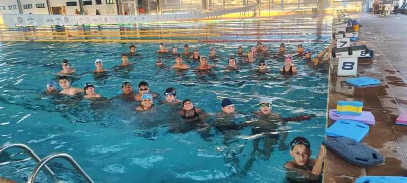 Equipe vem treinando forte no Parque Aquático Antônio Macca, visando os melhores resultados