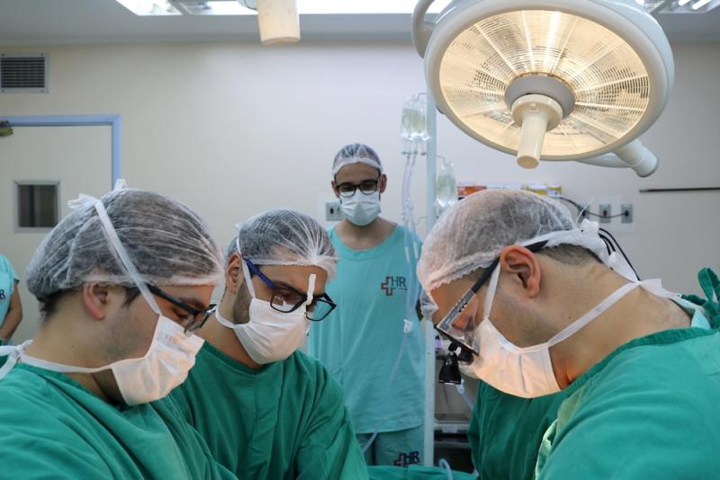 Candidatos devem concluir curso de Medicina até data da matrícula, apontam editais