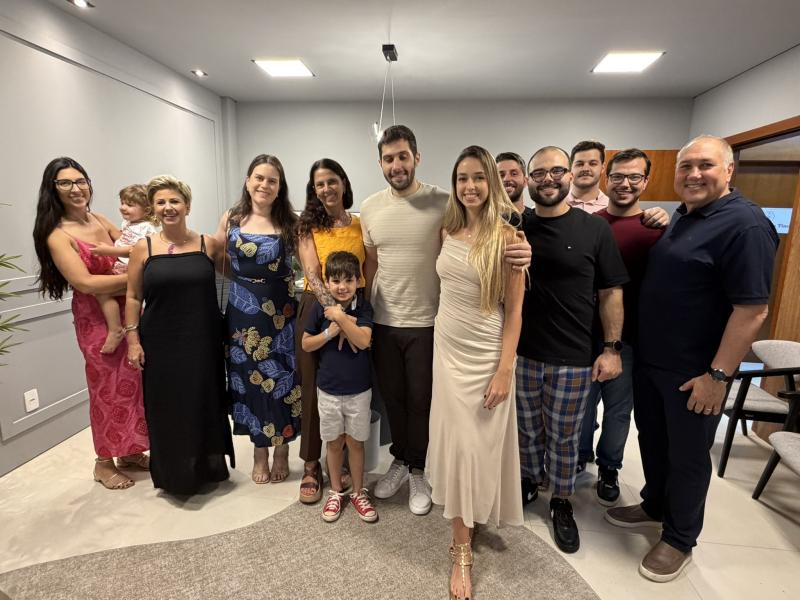  Fisioterapeuta Bruno Docusse, entre amigos e familiares