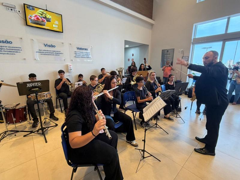  Banda de Sopros do Projeto Guri, em audição especial a convite do Grupo Amigas do Peito