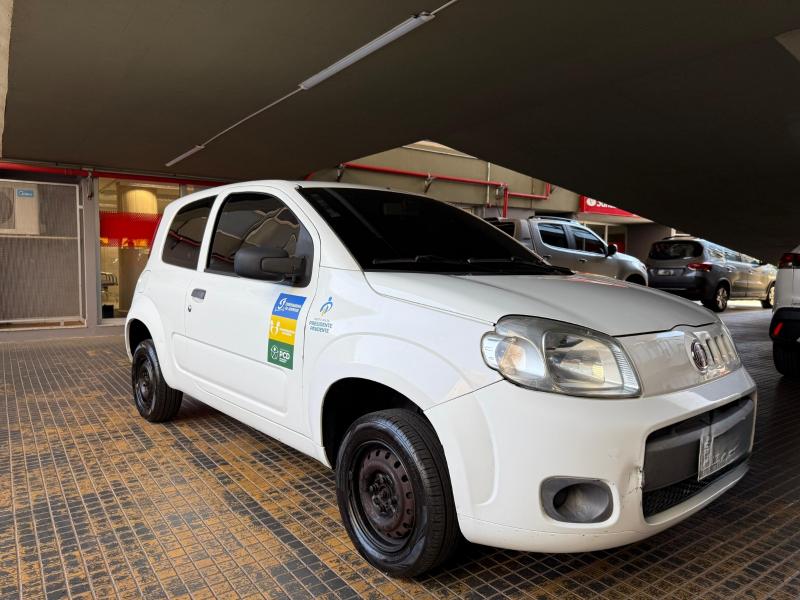 Em evento na manhã desta quarta-feira foi formalizada a entrega do veículo à administração municipal