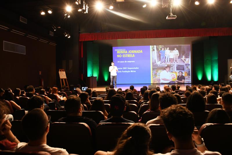 Evento ocorreu na noite desta terça-feira, no Teatro César Cava