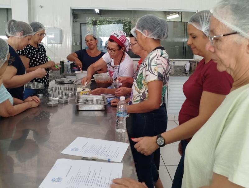 Fabricação de geleias, compotas e doces de frutas é um dos cursos oferecidos