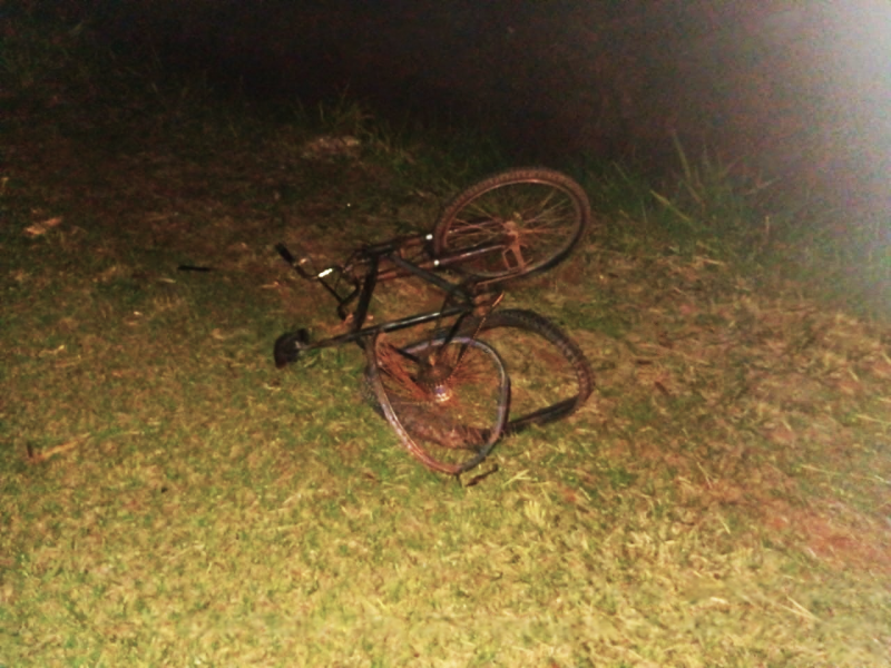Bicicleta foi removida para base do SAU e caminhão seguiu viagem por meios próprios