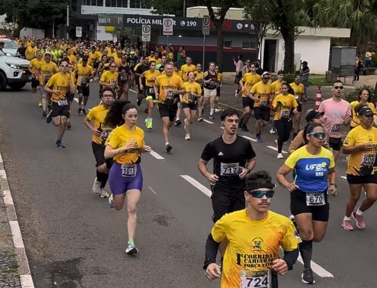 1ª Corrida e Caminhada Força Tática recebe mais de 1.300 atletas