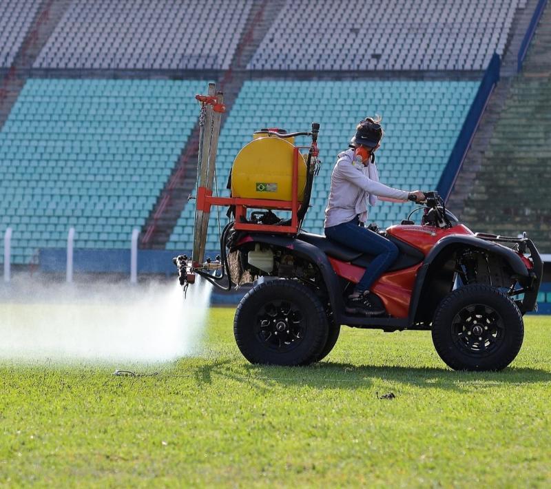 Trabalho de restauração do gramado deve receber investimento de cerca de R$ 700 mil