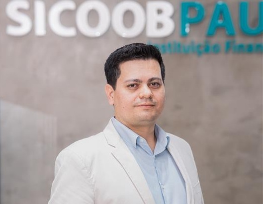 Para o CEO Sérgio, incentivar o esporte faz parte da visão de desenvolvimento humano e comunitário do Sicoob