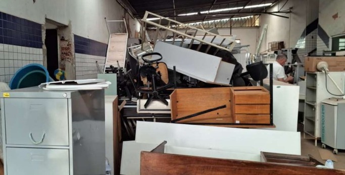 Material está armazenado no depósito de sucata da Prefeitura