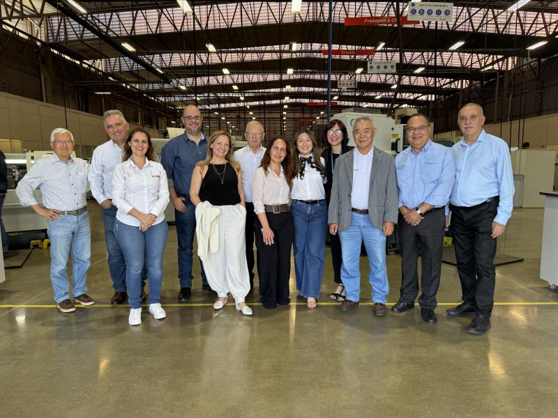 Sicoob Paulista visita Fundação Shunji Nishimura de Tecnologia