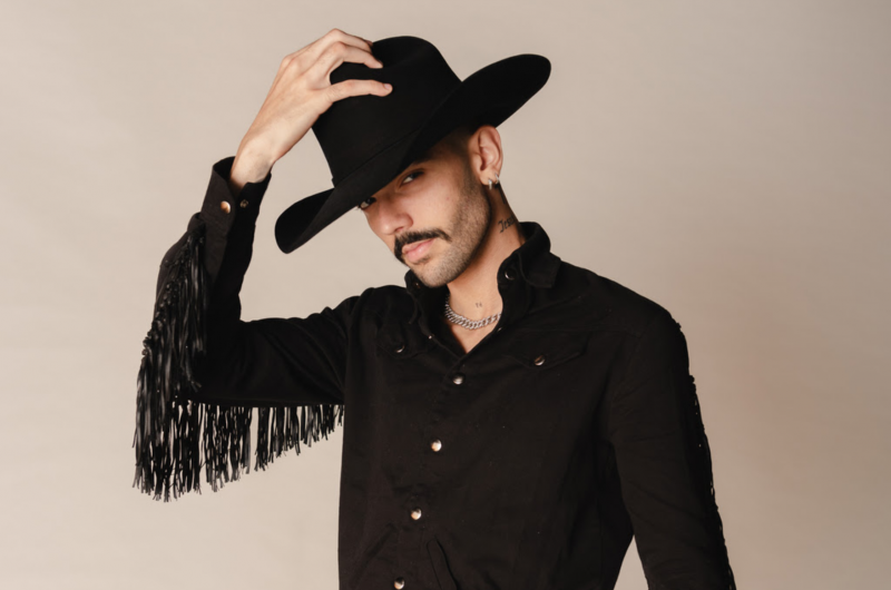 Luan Pereira sobe ao palco nesta sexta-feira, na 1ª Festa do Peão de Venceslau