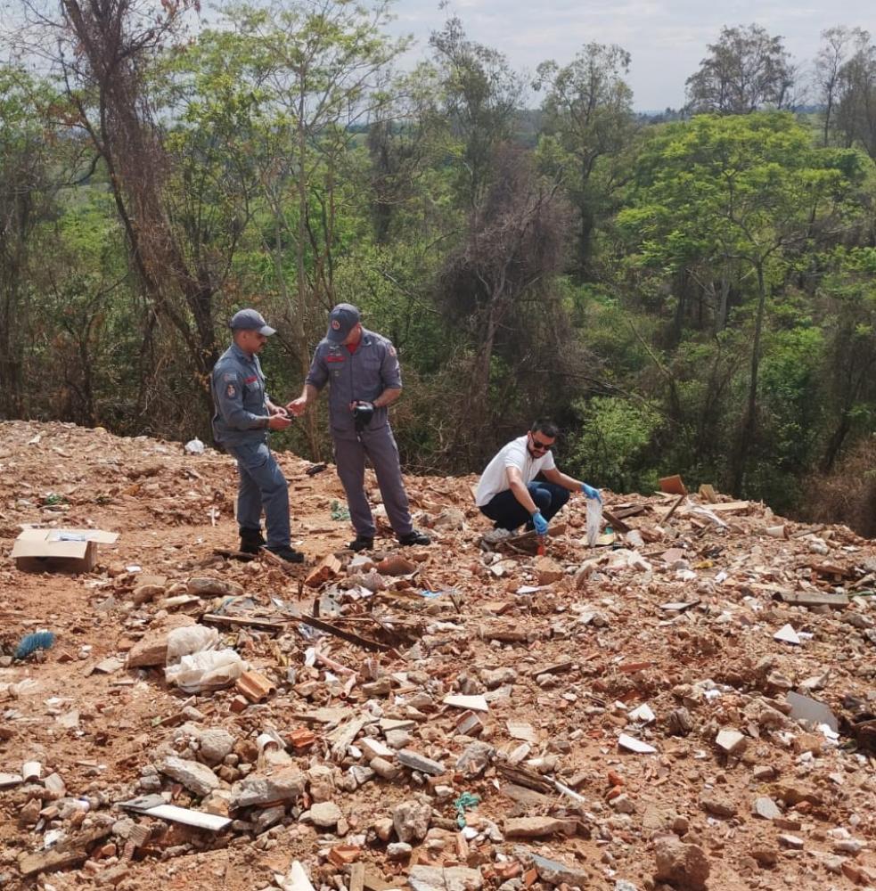 Representantes da Unesp, da Prefeitura e do Corpo de Bombeiros visitaram local dia 31 de outubro