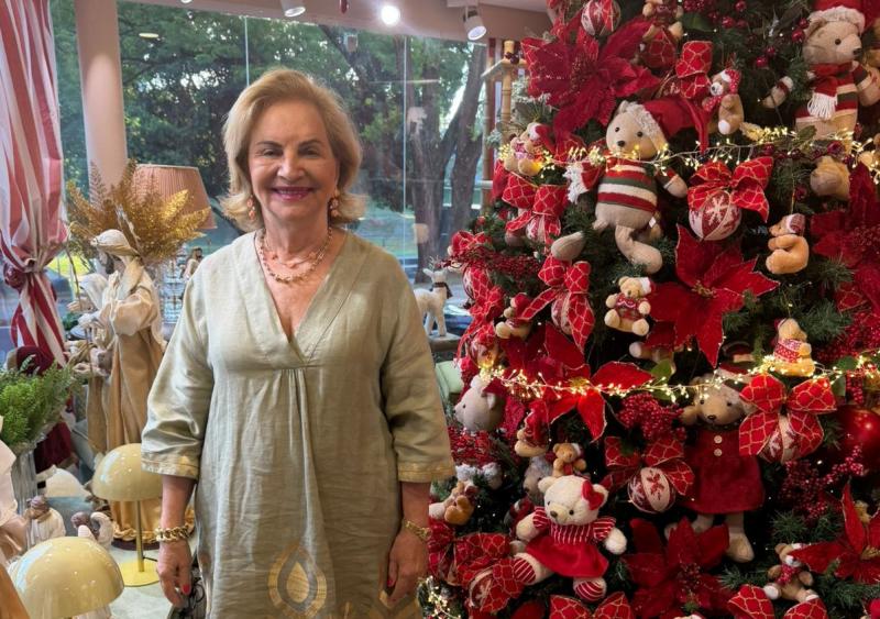 Dirce Zamora: Compromisso social ao solicitar a colaboração de todos para a campanha de presentes do Núcleo Ttere