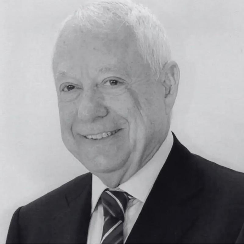 Dr. Helio Martinez foi cartorário, juiz de Direito e advogado, em Presidente Prudente