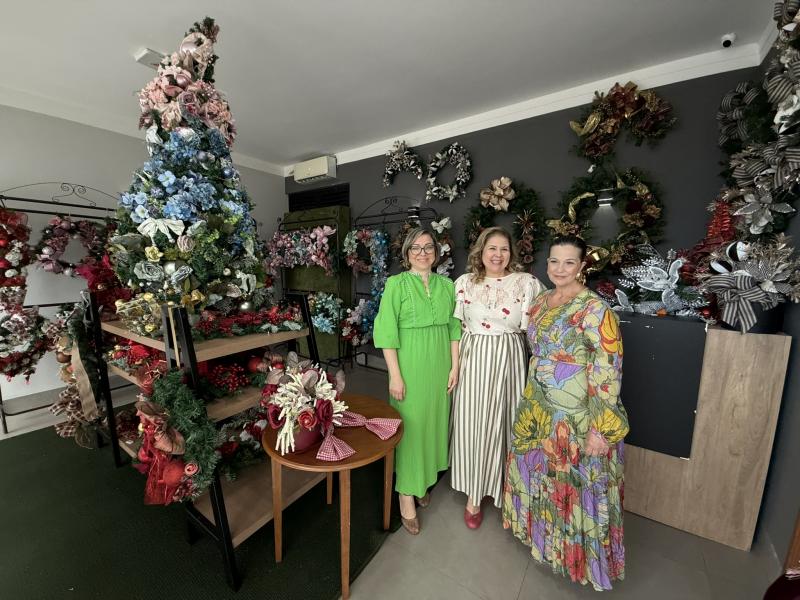 Débora Juliana (gerente), Dani Pontalti (MKT) e Luciana (proprietária da loja)