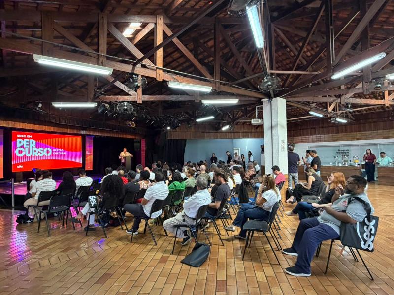 Iniciativa marca o início de um ciclo de escutas e formações que irão subsidiar a elaboração do catálogo de cursos e oficinas previsto para 2026