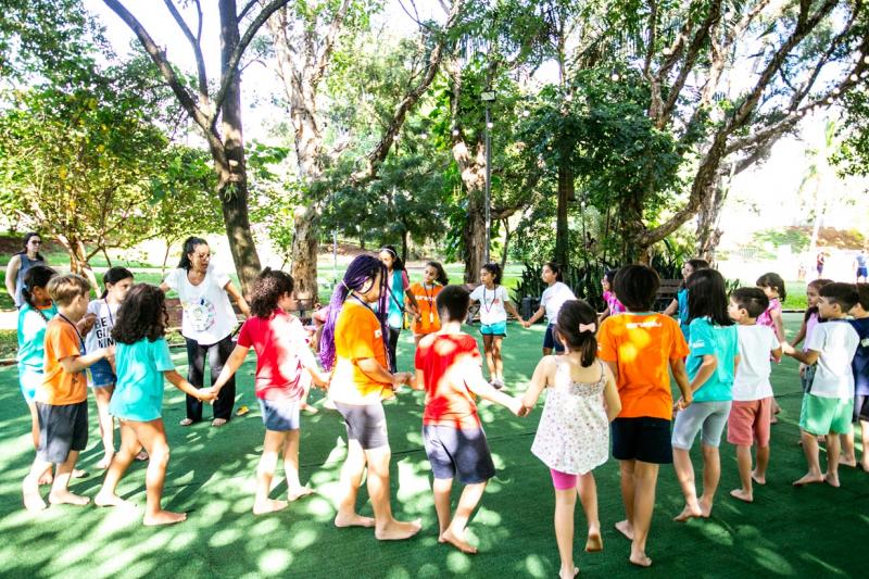 “Mostra Curumim” celebra a criatividade das crianças participantes do programa
