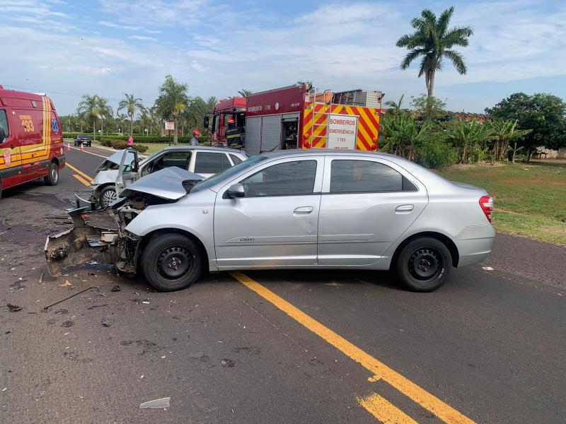 Acidente ocorreu na manhã desta segunda-feira, no Km 2 da Rodovia Júlio Budisk