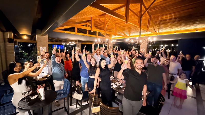 Associados e esposas