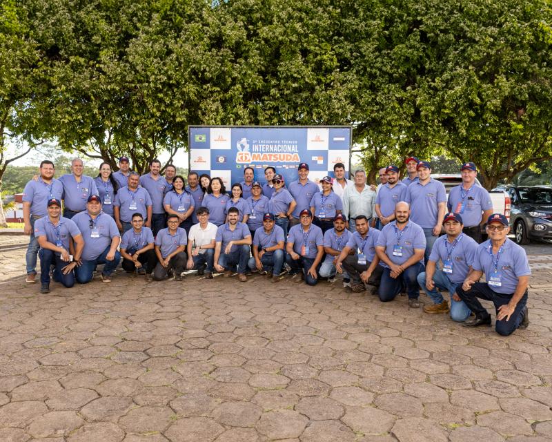 Visitantes internacionais na sede do Grupo Matsuda, em Álvares Machado