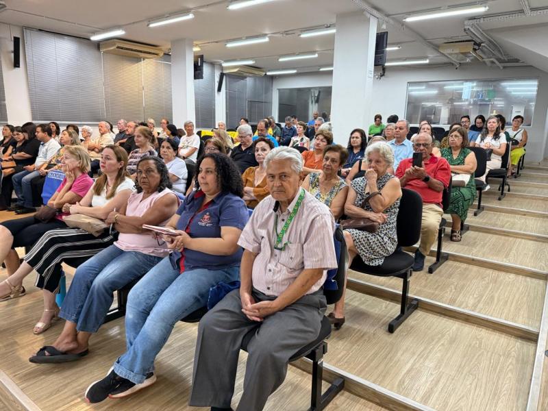 Encontro tratou sobre ausência de pronto atendimento do instituto em Prudente