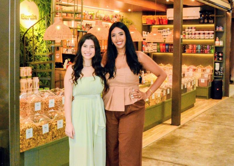 Caroline Ruiz Braghin e Samara Moraes, proprietárias da Baruka