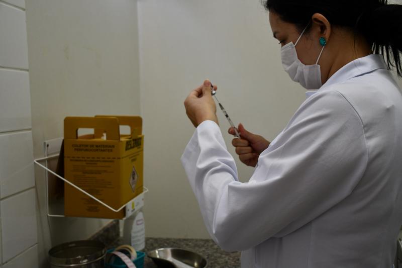 Doses já estão disponíveis em todas as salas de imunização do município