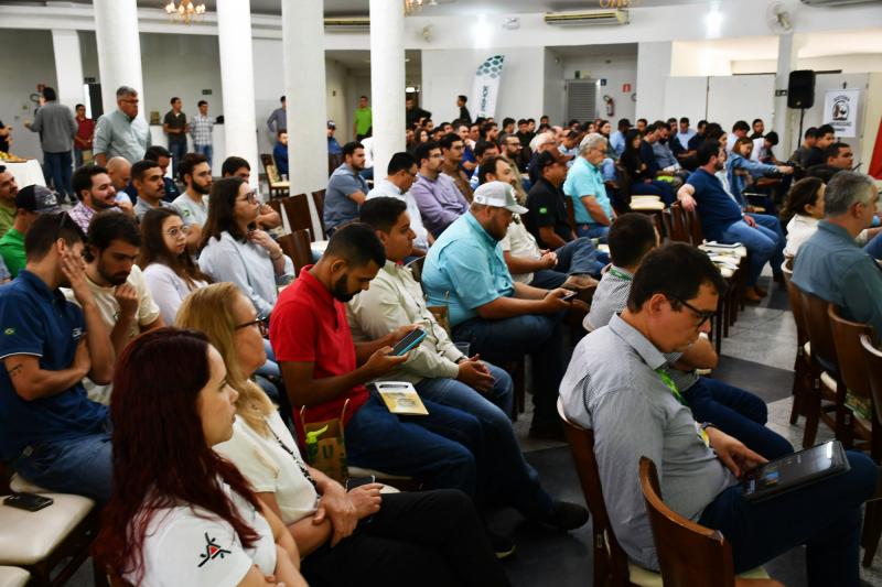 Eventos contaram com participação de produtores, pesquisadores e estudantes