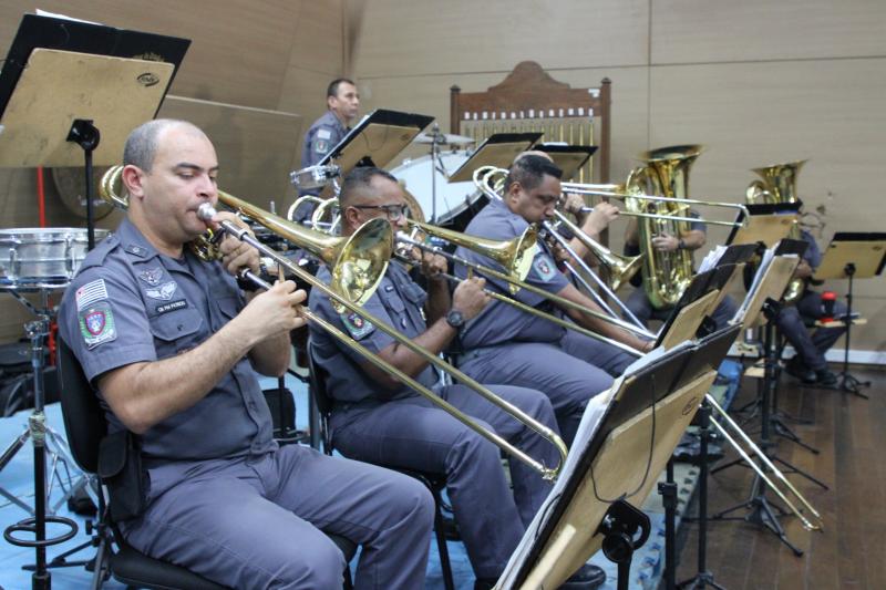 Concurso público para carreira de segundo-tenente músico estagiário recebe inscrições até 12 de janeiro