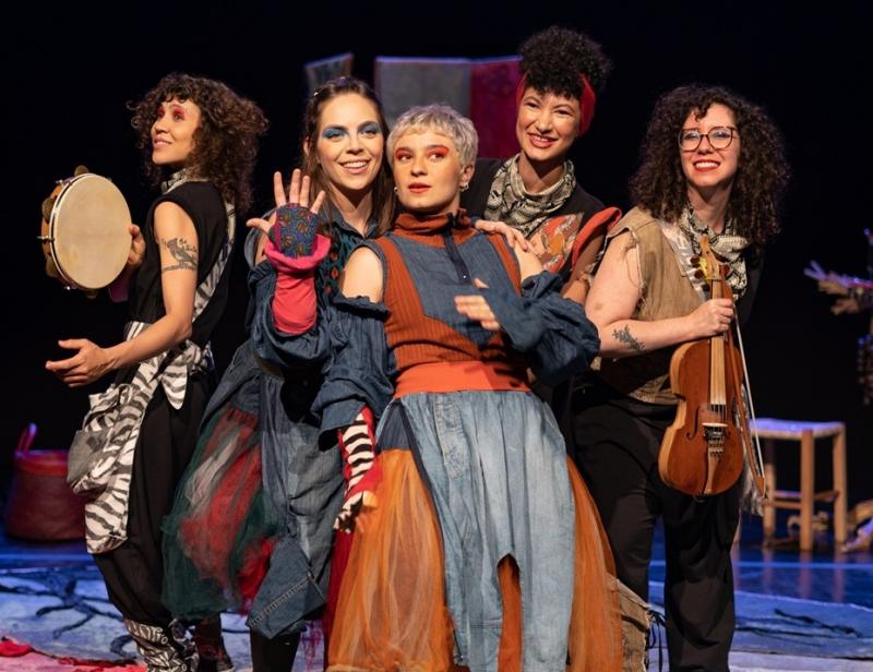 No domingo, às 16h, o palco da Área de Convivência recebe o espetáculo teatral “A Futura Rainha”