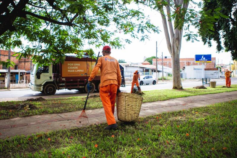 Servidores receberam segunda parcela do 13º salário nesta sexta