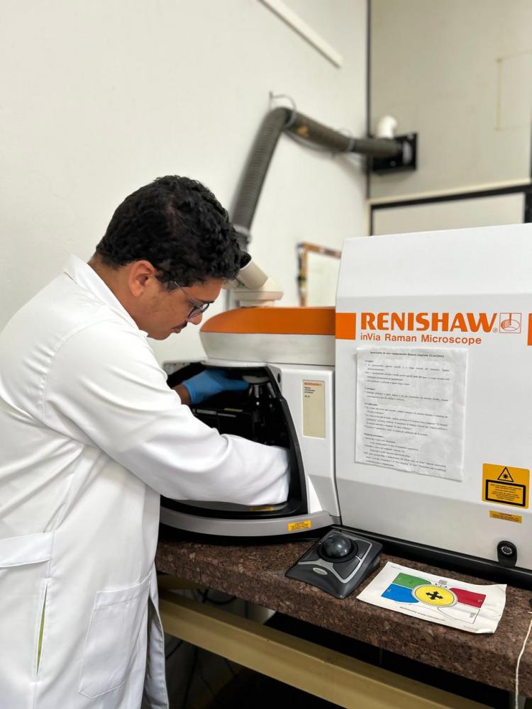 Matheus é chefe de gabinete da Prefeitura de Tarabai e estudante de Física