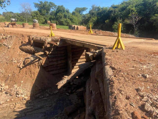 Pontes para escoamento da produção agrícola e fluxo de moradores da zona rural receberam melhorias