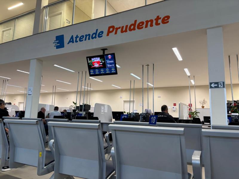Cadastro em plataforma também pode ser feito no Atende Prudente, onde há equipe à disposição do trabalhador