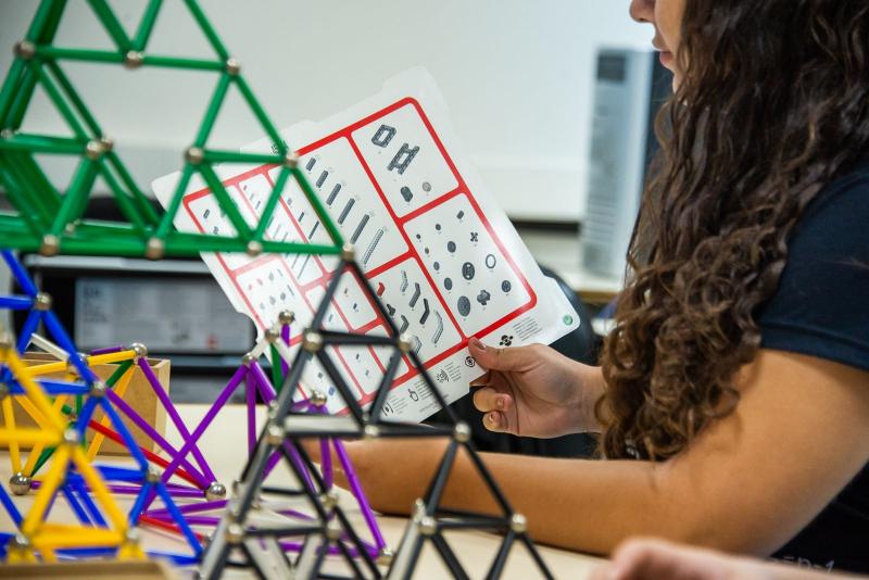 Formação visa contribuir com melhoria do ensino da Matemática em escolas públicas e privadas