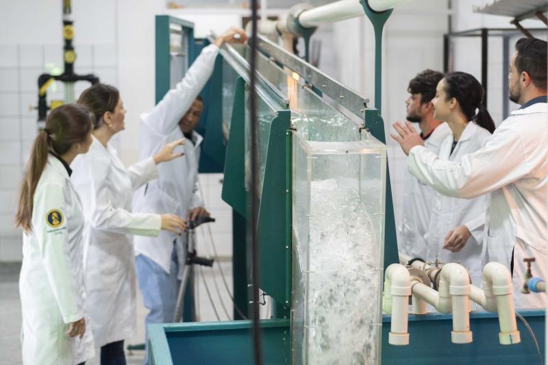 Curso de Engenharia Civil da Unoeste conecta conteúdo teórico à prática desde primeiros semestres