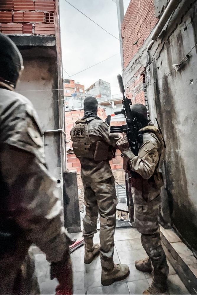 Segunda fase de operação deu cumprimento ainda a cinco mandados de buscas domiciliares