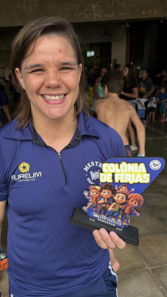 ARIANE SORRISO: “ME FIZERAM CHORAR”