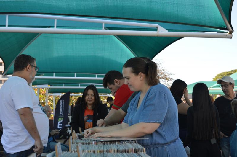 Apaixonados pelos LPs poderão encontrar opções nacionais e internacionais