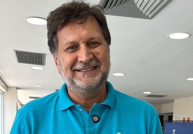 Atila Beck: relato de paciente ostomizado há 19 anos, recebido com atenção e emoção pelo público presente na inauguração de sexta-feira, no HE