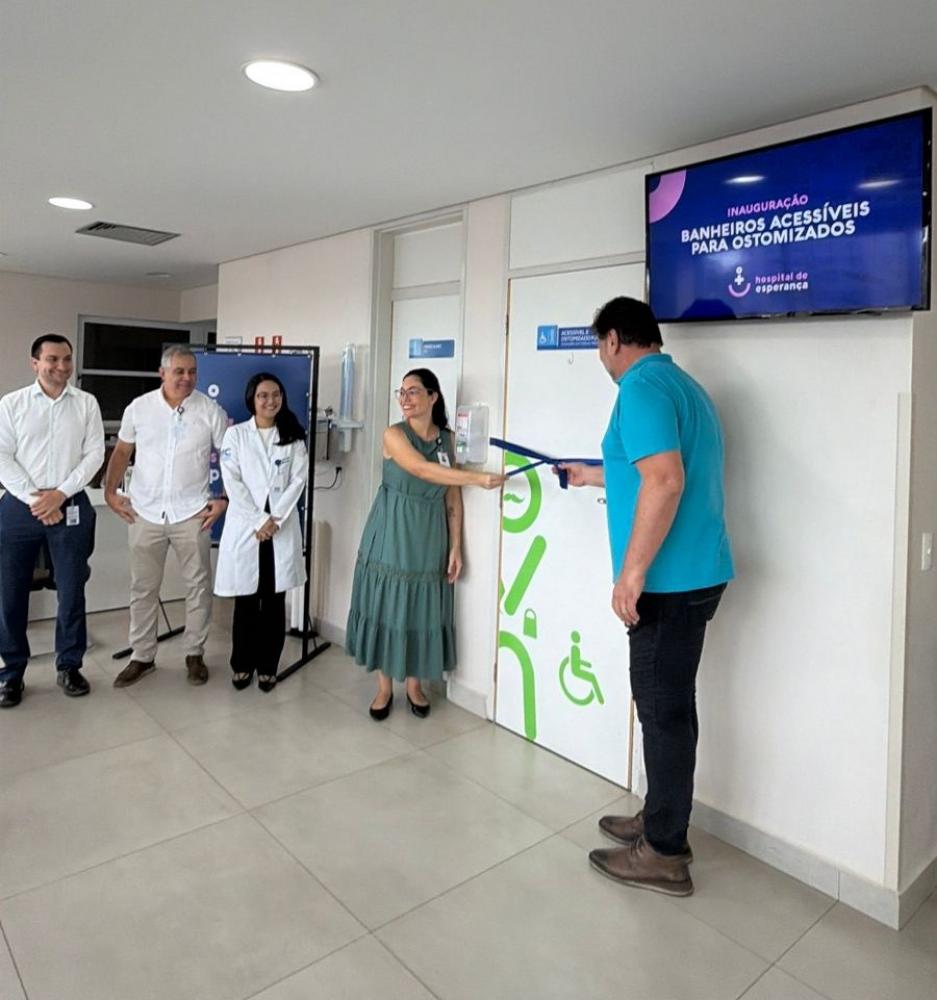 Iniciativa pioneira no HE quer quebrar estigmas: inauguração do primeiro banheiro para ostomizados do oeste paulista