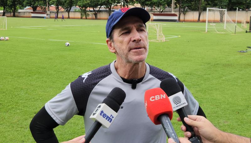 Luciano Dias: “O pensamento agora é evoluir jogo a jogo, buscar uma evolução na nossa performance pra que a gente possa ter confiança”