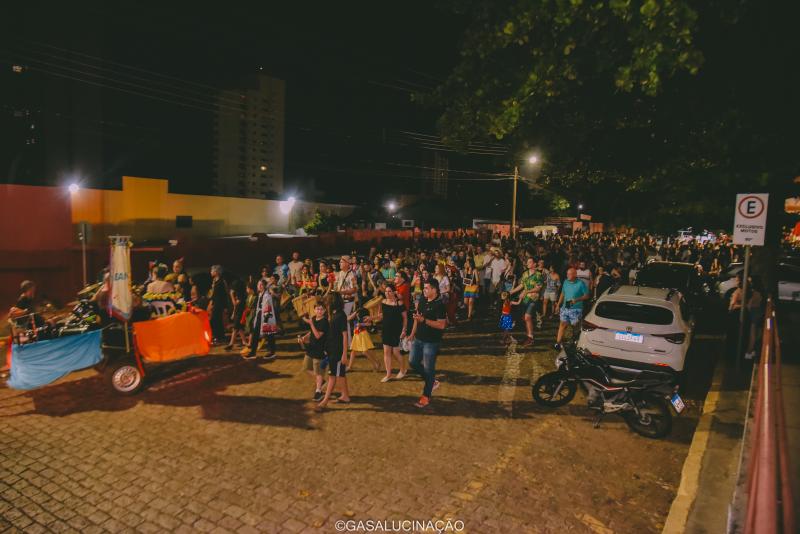 ÊtaNóis sai pelas ruas do centro de Prudente, nesta sexta-feira