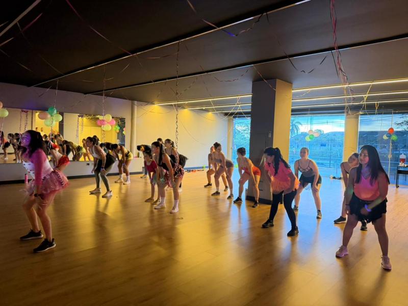 A nova sala de dança da Academia Alpha do Euromarket