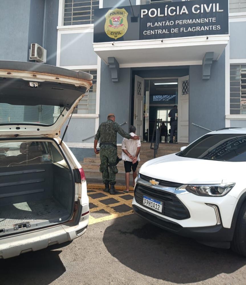 Acusado foi conduzido à Delegacia Seccional da Polícia Civil