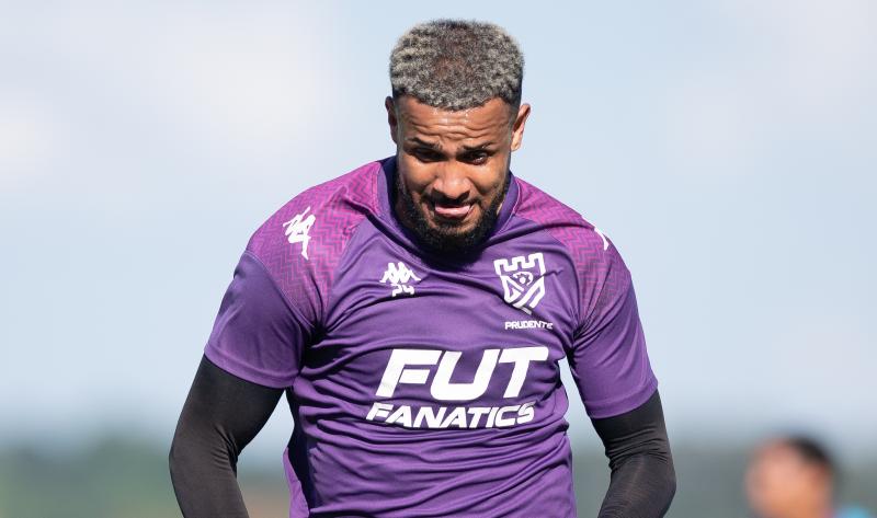 Centroavante Everton Kanela foi o segundo jogador a se despedir do Carcará nas redes sociais