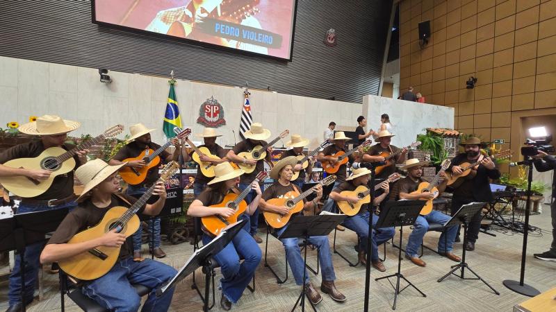 GRUPO CANTA VIOLA, NA ASSEMBLÉIA LEGISLATIVA PAULISTA