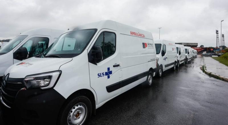 Frota é composta por ambulâncias destinadas à remoção de pacientes e vans para transporte coletivo