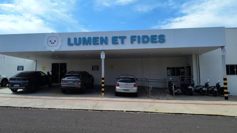 Lumen et Fides orienta famílias sobre diretos das pessoas autistas previstos em lei