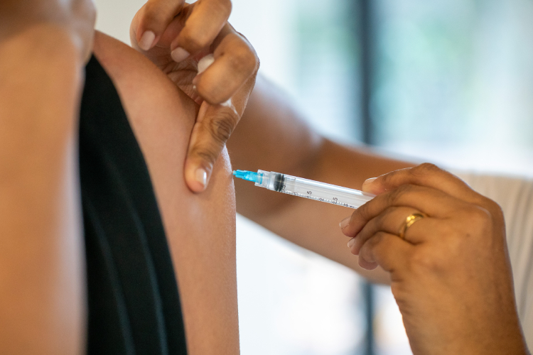 Prudente aplicou, até o momento, 6.859 doses durante a campanha de 2026
